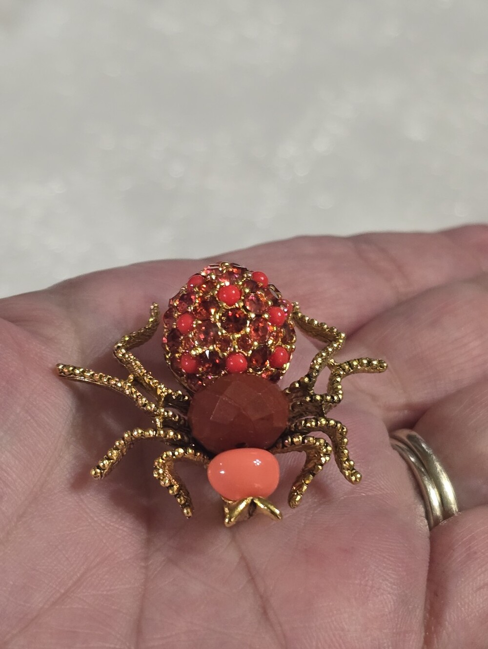 Vintage Joan Rivers Rhinestone & Faceted Cabochon Figural Spider Bug Brooch